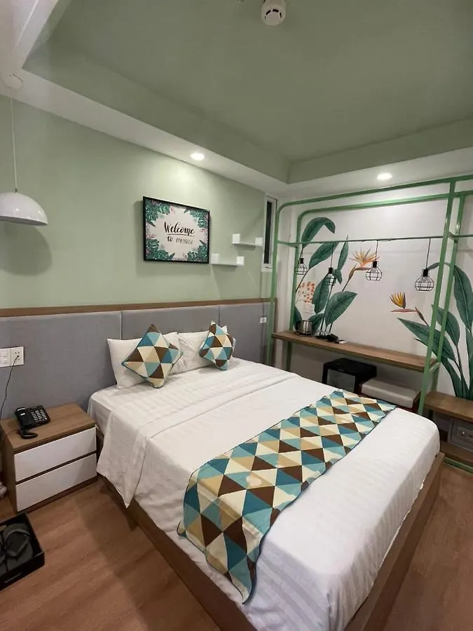 Ngoc Khanh Hotel 芽庄 3*,
